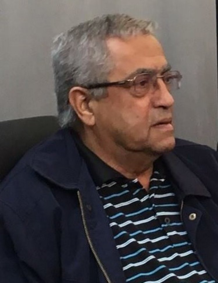 ما طعم العصي يا أمي