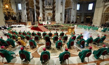 البابا فرنسيس يفتتح المرحلة الأولى الأبرشية من المسار السينودسي للجمعية العامة