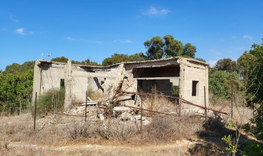 قرية ‘خربة الزبابدة‘ وما بقي منها للأسف الشديد