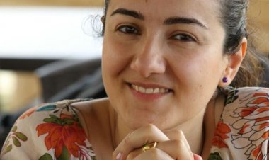 اللبنانية مارتين بطرس تصمم شعار زيارة البابا فرنسيس لقبرص