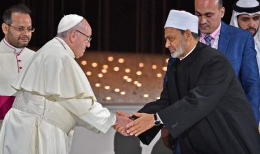 شيخ الأزهر يضع أساسا متينا للعيش المشترك في مصر والعالم العربي