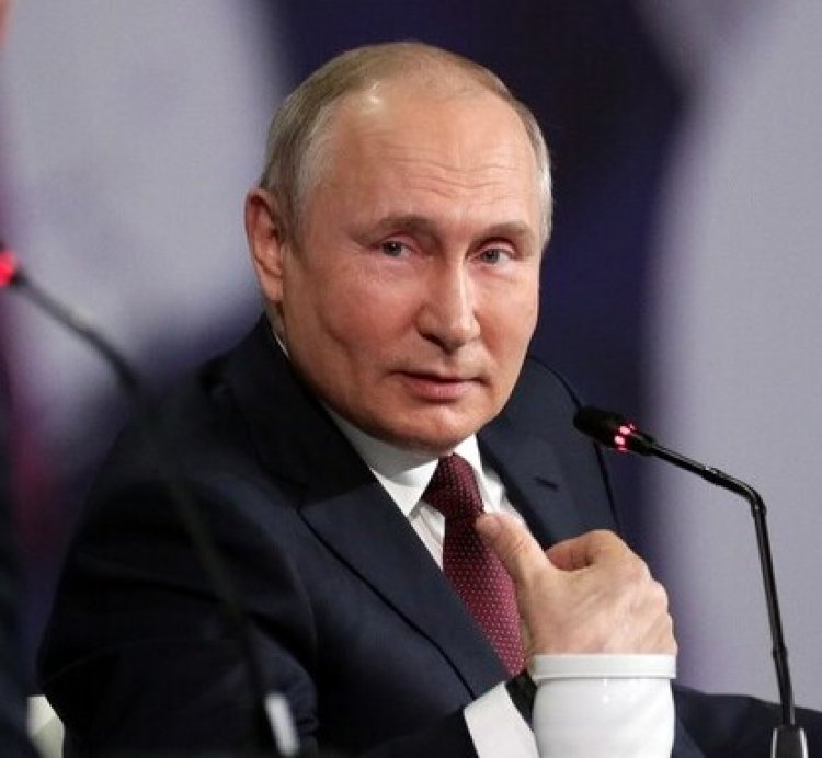 الرئيس بوتين يرسل رسالة لطفلة روسية عشية السنة الجديدة وهي الثانية من نوعها