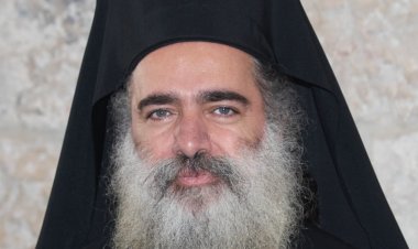 سيادة المطران عطا الله حنا يحذر من خلو أرض الميلاد من المسيحيين