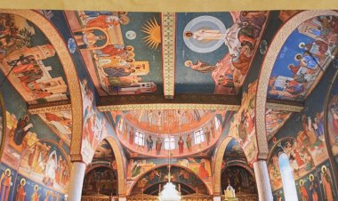 الأب رفيق خوري يصدر كتابا جديدا بعنوان "في رحاب الأيقونة"