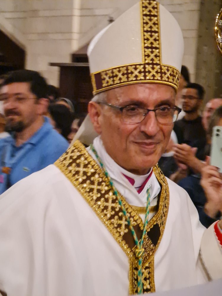 احتفال ديني وشعبي مهيب في الناصرة بسيامة الأب رفيق نهرا نائبا بطريركيا لللاتين