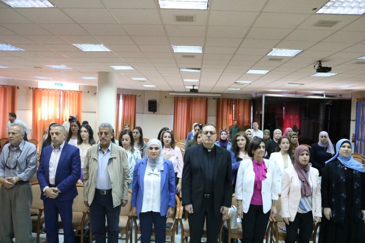 يوم دراسي ينظمه مكتب مدارس البطريركية اللاتينية في فلسطين