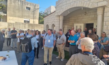 حجاج أمريكيون يحلون ضيوفا على رعية اللاتين ومدرسة الراهبات في شفاعمرو