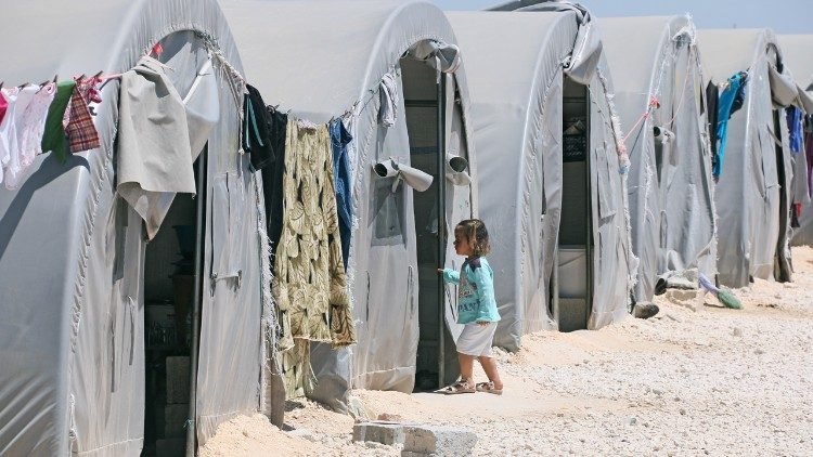 رئيس أساقفة حلب للروم الملكيين الكاثوليك يصف الأوضاع الصحية في سورية بالمأساوية