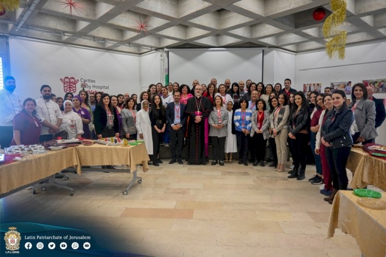 البطريرك بيتسابالا يزور مستشفى الأطفال في بيت لحم عشية الأعياد الميلادية