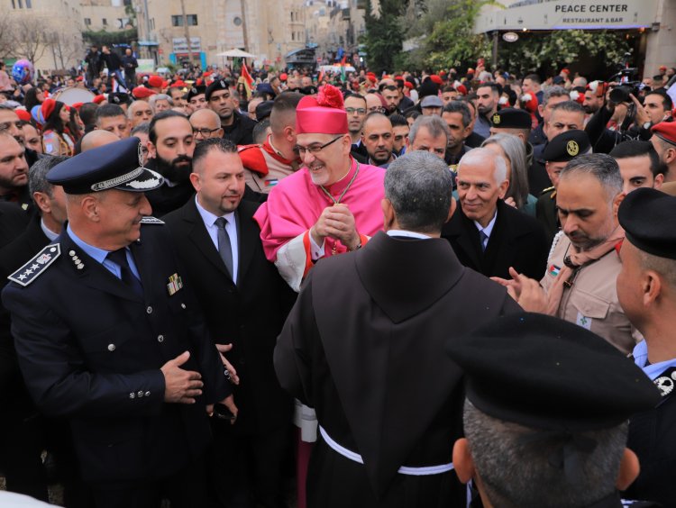 وصول موكب بطريرك القدس والأردن وسائر الديار المقدسة إلى بيت لحم
