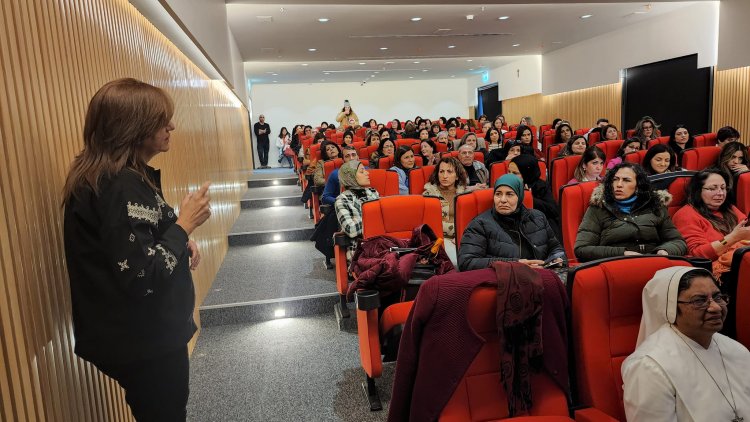 مستشفى العائلة المقدسة في الناصرة يستضيف مؤتمرا طبيا حول الجراحة النسائية