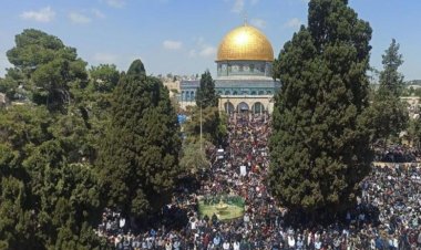 الرئاسية العليا لشؤون الكنائس تهنئ الأمتين العربية والإسلامية بعيد الفطر المبارك