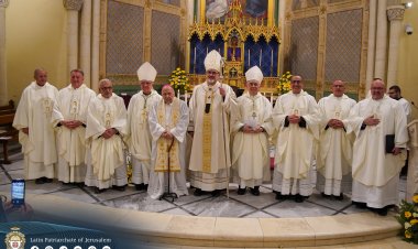 المعهد الإكليريكي يحتفل باليوبيل الفضي لرسامة 4 كهنة من البطريركية اللاتينية