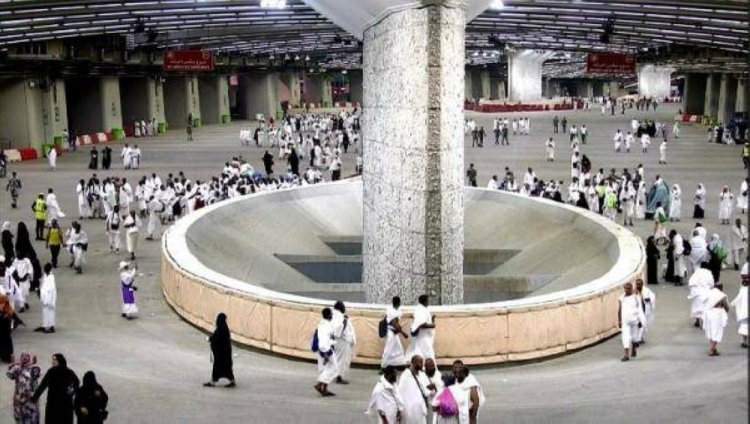 العالم الإسلامي يحتفل بعيد الأضحى المبارك والزعماء العرب يؤدون صلاة العيد