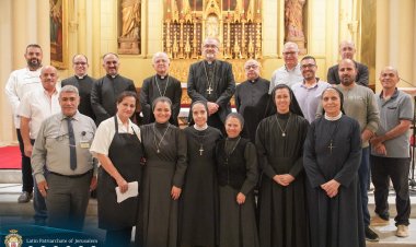 البطريرك اللاتيني بيتسابالا يعود الى القدس بعد تعيينه كاردينالا