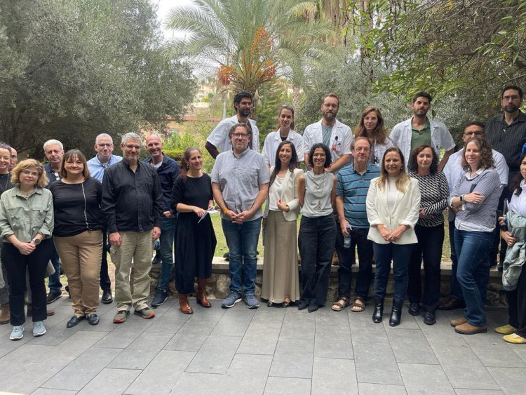 مستشفى العائلة المقدسة يستقبل وفد إدارة كلية الطب من جامعة بار ايلان