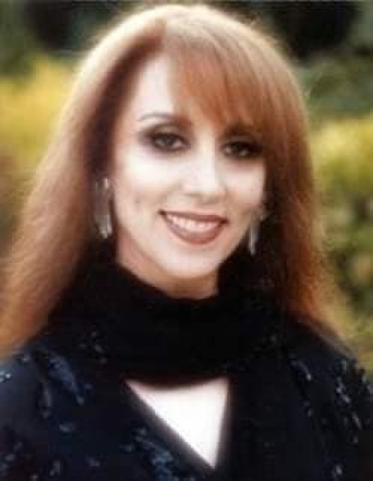 العالم الواسع يشارك جارة القمر فيروز عيد ميلادها الـ 88