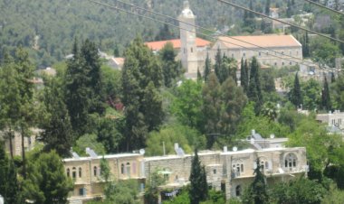 قرية عين كارم على مشارف القدس، بلدة التبشير والزيارة الكبيرة