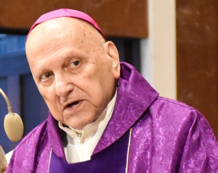 الفريسيون يتابعون جدالهم، ويسوع يتابع تعليمه - يوحنا ٨: ٥١-٥٩