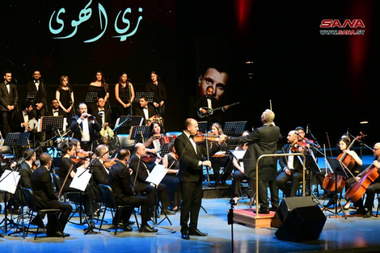 ‘رحلة مع الأنغام‘ أمسية تحيي فن العندليب في دار الأوبرا في دمشق
