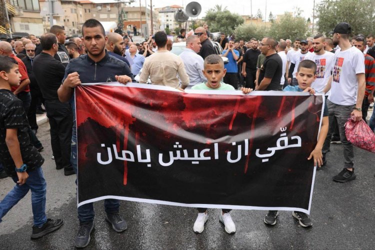 د. وليد حداد في لقاء مع "القيامة" يرد على تصريحات القائد العام للشرطة: كان عليه أن يدقق في المعطيات وألا يدلي بهذه التصريحات