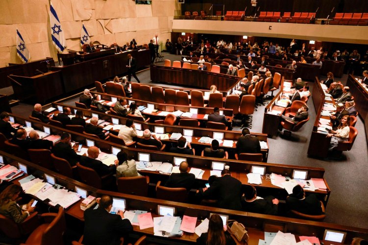 لجنة التربية والتعليم تطالب بادراج التربية المالية في المدارس لمواجهة تحديات غلاء المعيشة