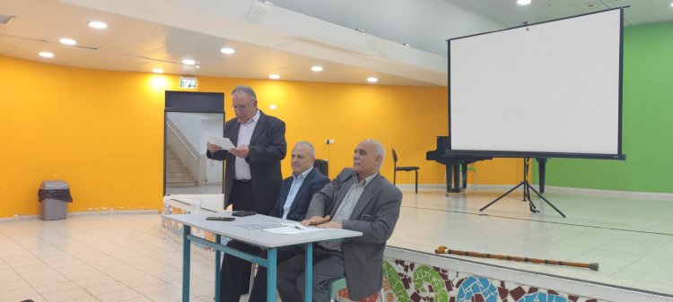 أمسية إشهار كتاب: "جمال عبد الناصر، قصص انسانية وانجازات" للكاتبين: محمد علي سعيد وزياد شليوط في مدينة الطيرة