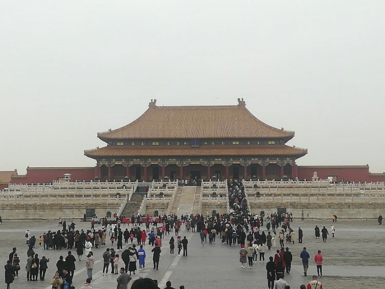 السياح الأجانب يتدفقون إلى الصين للتمتع بتجربة أكثر تنوعا خلال عيد الربيع المرتقب