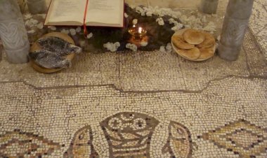 أَلَم تُدرِكوا حتَّى الآنَ وتَفهَموا؟ - مرقس ٨: ١٤-٢١