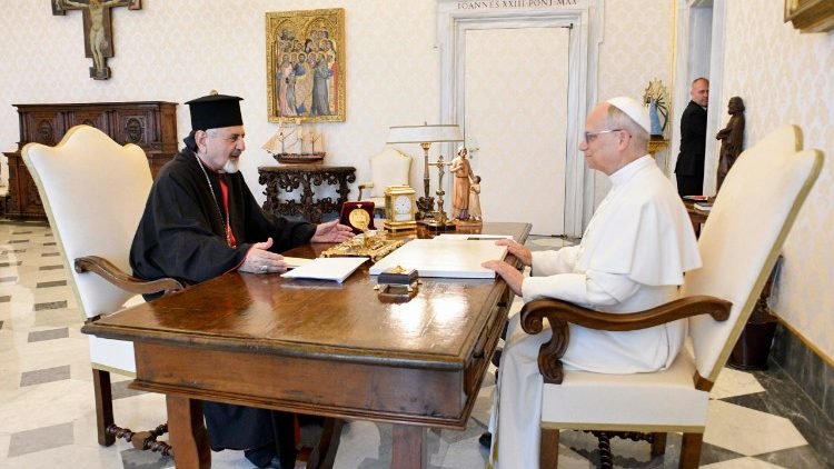 البابا لاون يستقبل البطريرك مار اغناطيوس للسريان الكاثوليك الأنطاكي