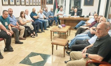 وفود عديدة تزور دار بلدية بيت جالا لتقديم التهاني لرئيسها الجديد د. عيسى جعنينة