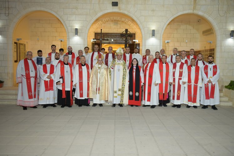 أبرشيّة القدس الأسقفيّة تحتفل بخدمة القدّاس الإفتتاحيّ للمجمع الكنسيّ في عمان