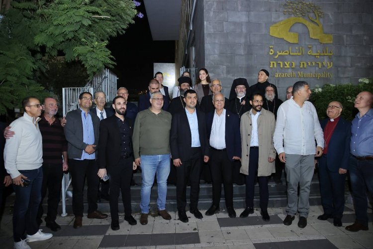 بلدية الناصرة تعقد مؤتمرًا صحفيًا خاصًا بإطلاق شهر احتفالات الميلاد 2025