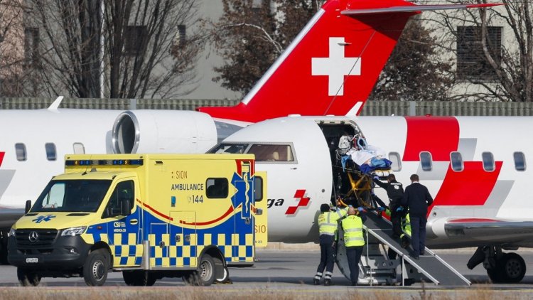 المئات يحيون ذكرى ضحايا الحريق في منتجع للتزلج في سويسرا