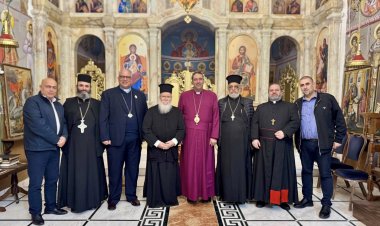 رئيس الأساقفة حسام نعوم في زيارة محبة للمطران كيريوس كرياكوس في الناصرة