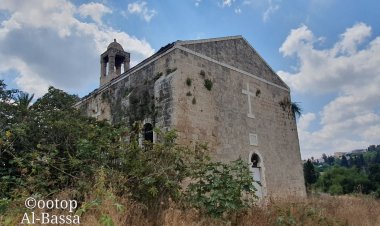 مطرانية الروم الكاثوليك تستعيد حقها بالإتاحة للمؤمنين الصلاة في كنيسة البصة