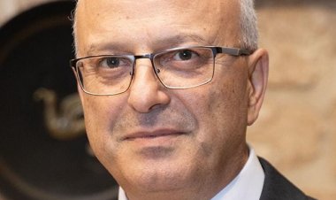 لا تنظر الى حجم الكتاب بل الى ما يحتويه "حكمة المصريين القدماء" لسليم حسن نموذجا