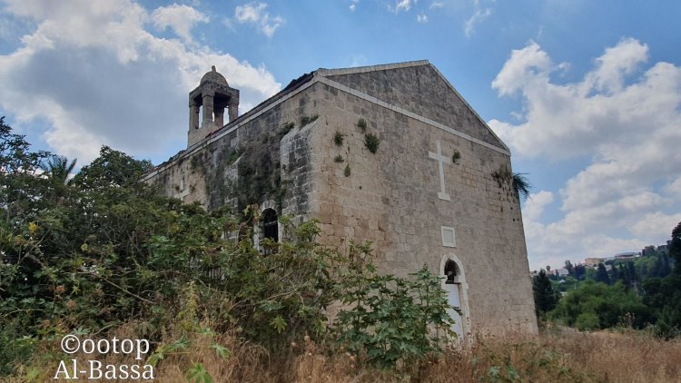 مطرانية الروم الكاثوليك تستعيد حقها بالإتاحة للمؤمنين الصلاة في كنيسة البصة