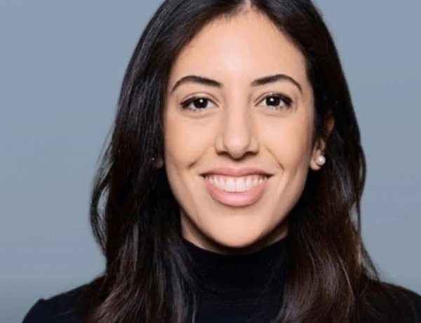 الدكتورة رنا شحوت أيوب من الناصرة ضمن قائمة الأربعين الأكثر تأثيراً عالمياً