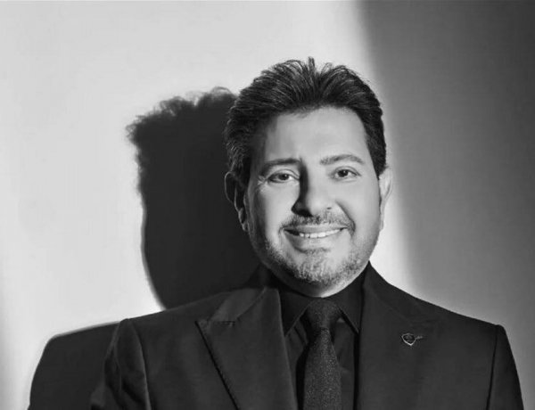 وفاة أمير الغناء العربي، الفنان هاني شاكر اليوم الأحد في أحد مستشفيات باريس