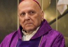 وباركَ وكسَرَ الأَرغِفة، وناوَلَها تَلاميذَه - متى ١٤: ١٣-٢١