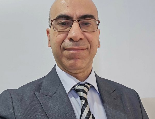 جرة الفخار: بين تراب الوطن وأصالة الذاكرة