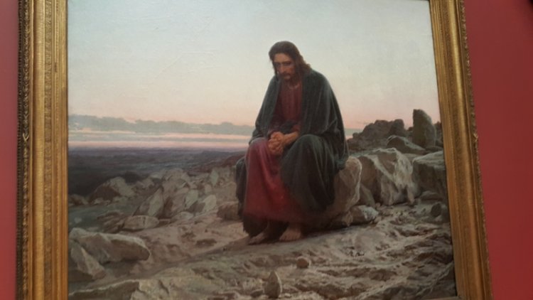 وسارَ بَعدَ ذٰلك في كُلِّ مَدينَةٍ وقَريَة - لوقا ٨: ١-٣