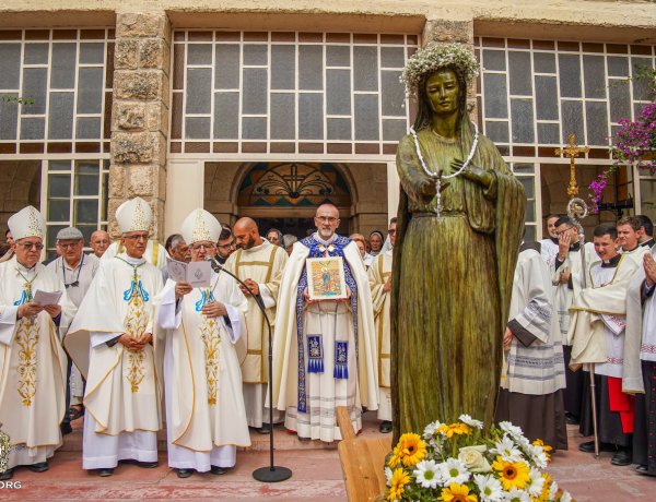 البطريركية اللاتينية تحيي عيد شفيعتها الرئيسية "مريم العذراء سيدة فلسطين"، في دير رافات